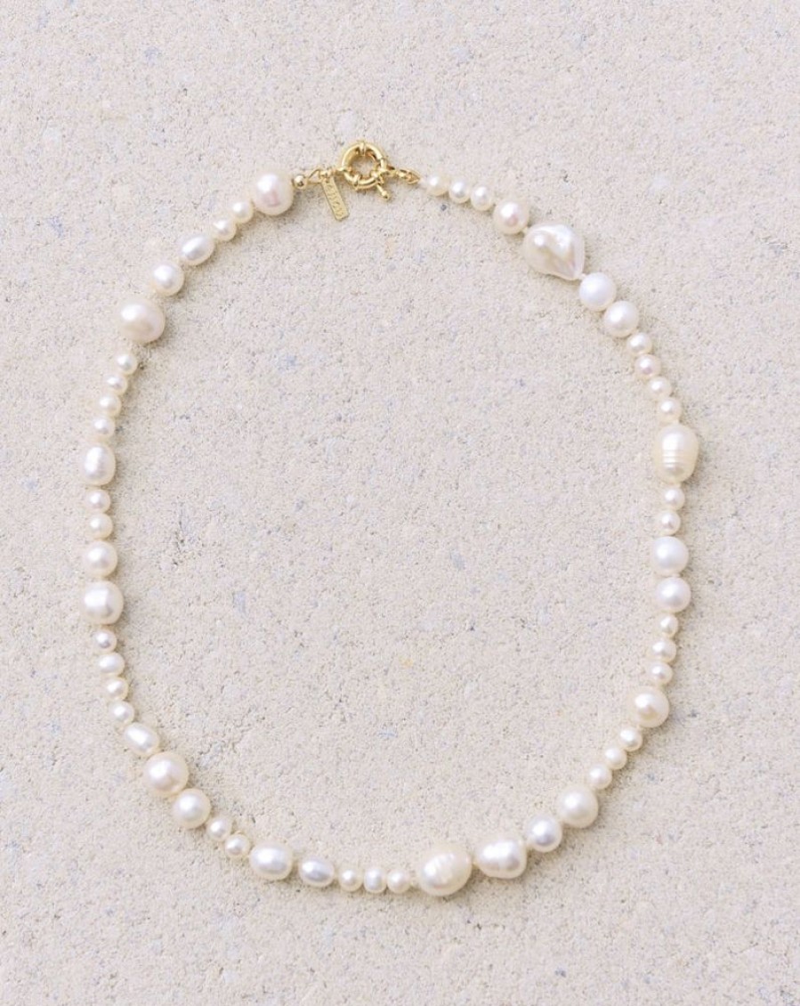 Men éliou Pearls | Este Necklace