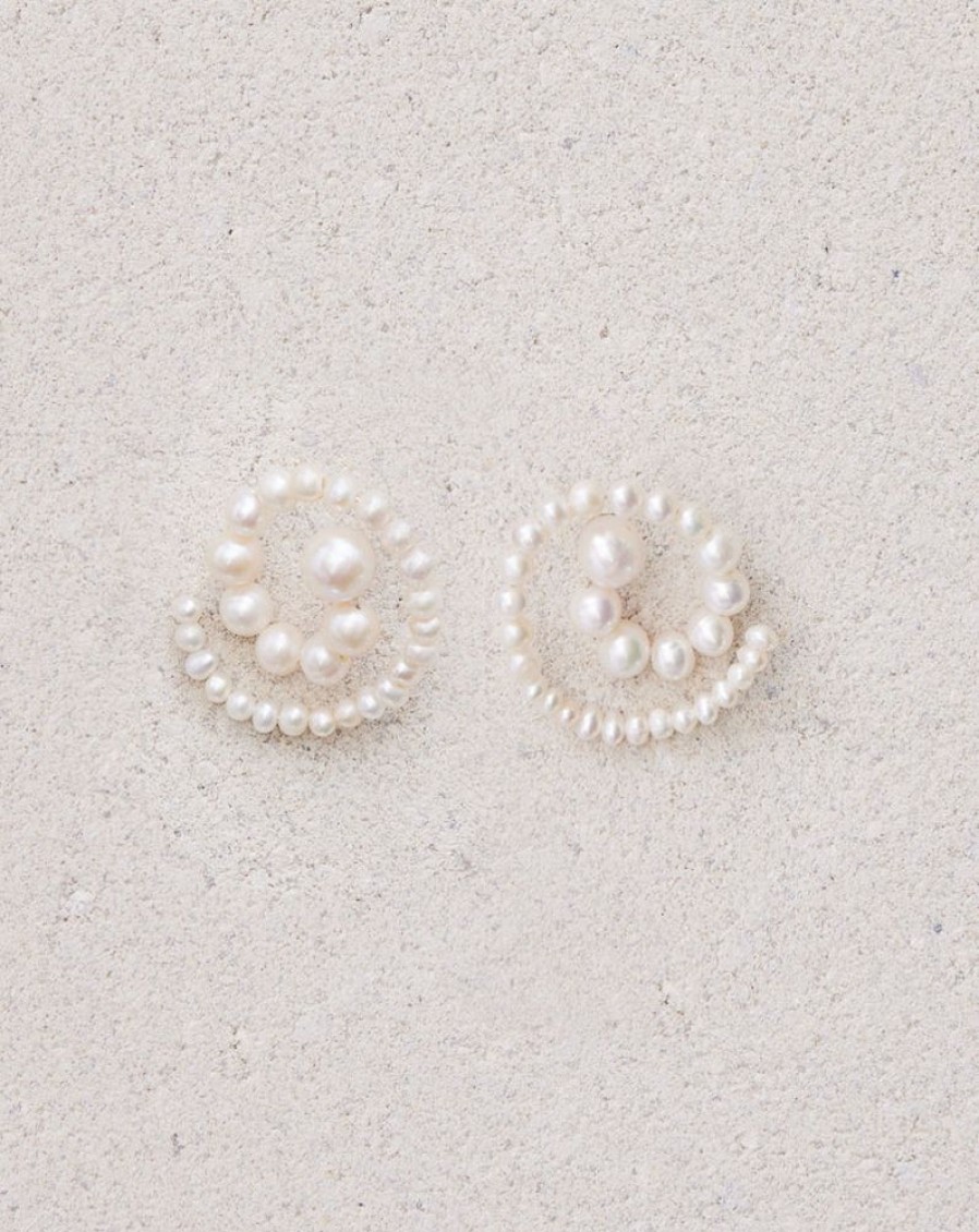 Woemn éliou Pearls | Spiral Earrings