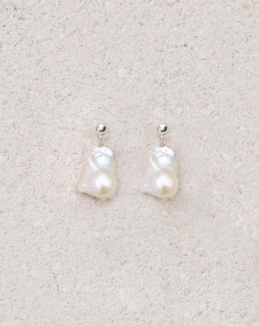 Woemn éliou Pearls | Pimi Earrings