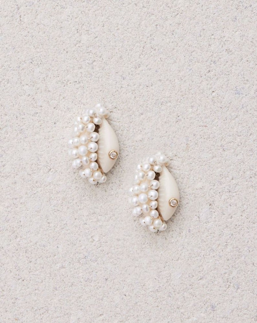 Woemn éliou Pearls | Congo Earrings