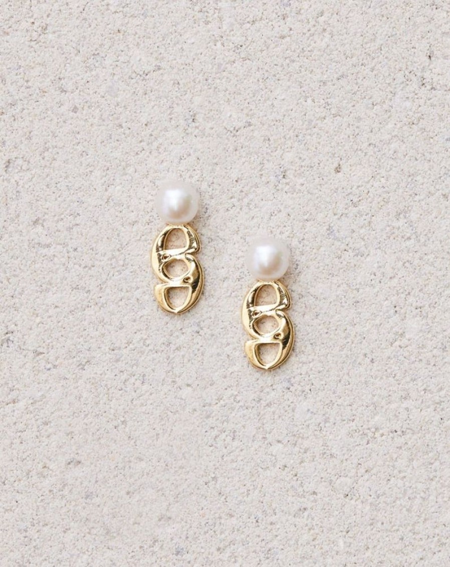 Woemn éliou Pearls | Emblem Earrings